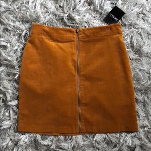 Forever 21 mini skirt perfect for fall!